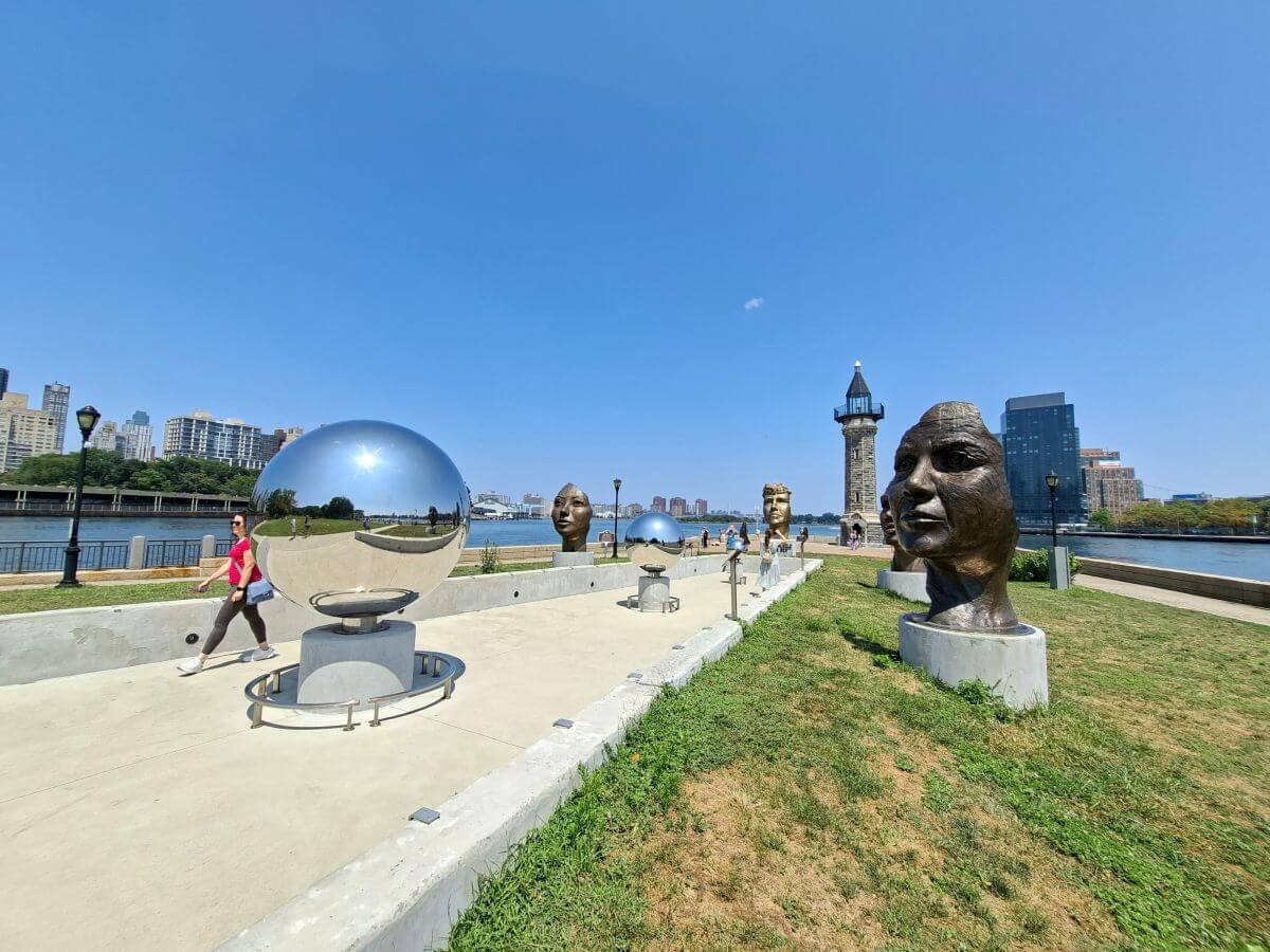 Parque y Faro de la isla de Roosevelt