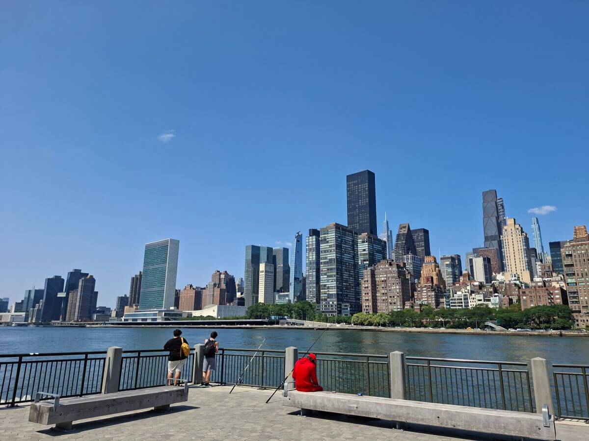 Vistas de Nueva York desde el sur de Roosevelt Island