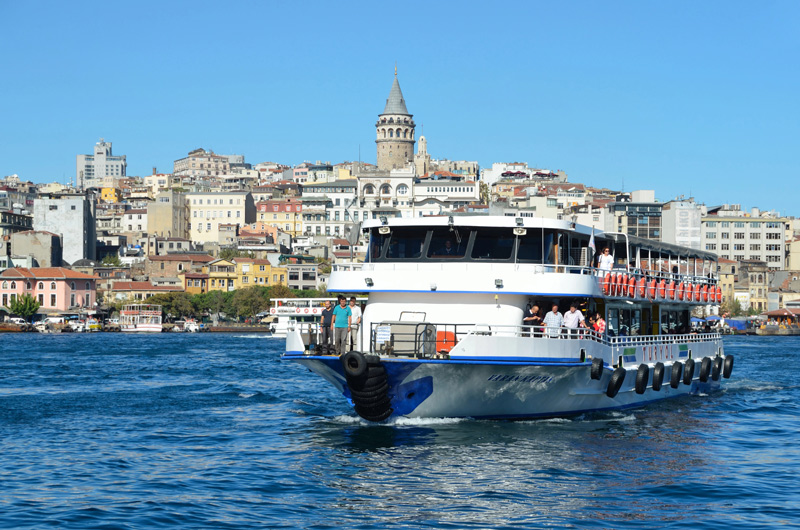 Crucero por el Bósforo, una experiencia imprescindible en el itinerario por Estambul en cuatro días