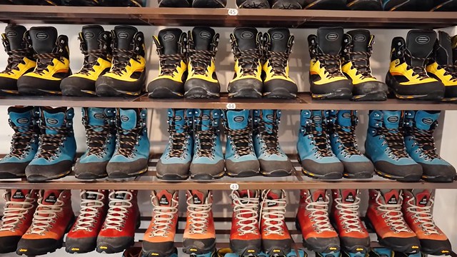 Botas de montaña para ascender el Kilimanjaro