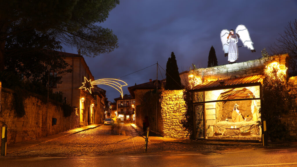 Santillana del mar en Navidad, por IVÁN VIEITO GARCÍA.