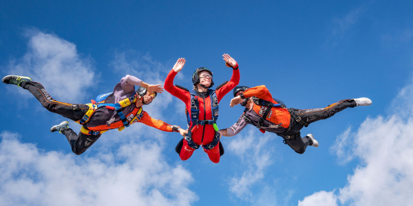 Alberto Konrad Davila | El Salto a la Aventura: (Skydive)