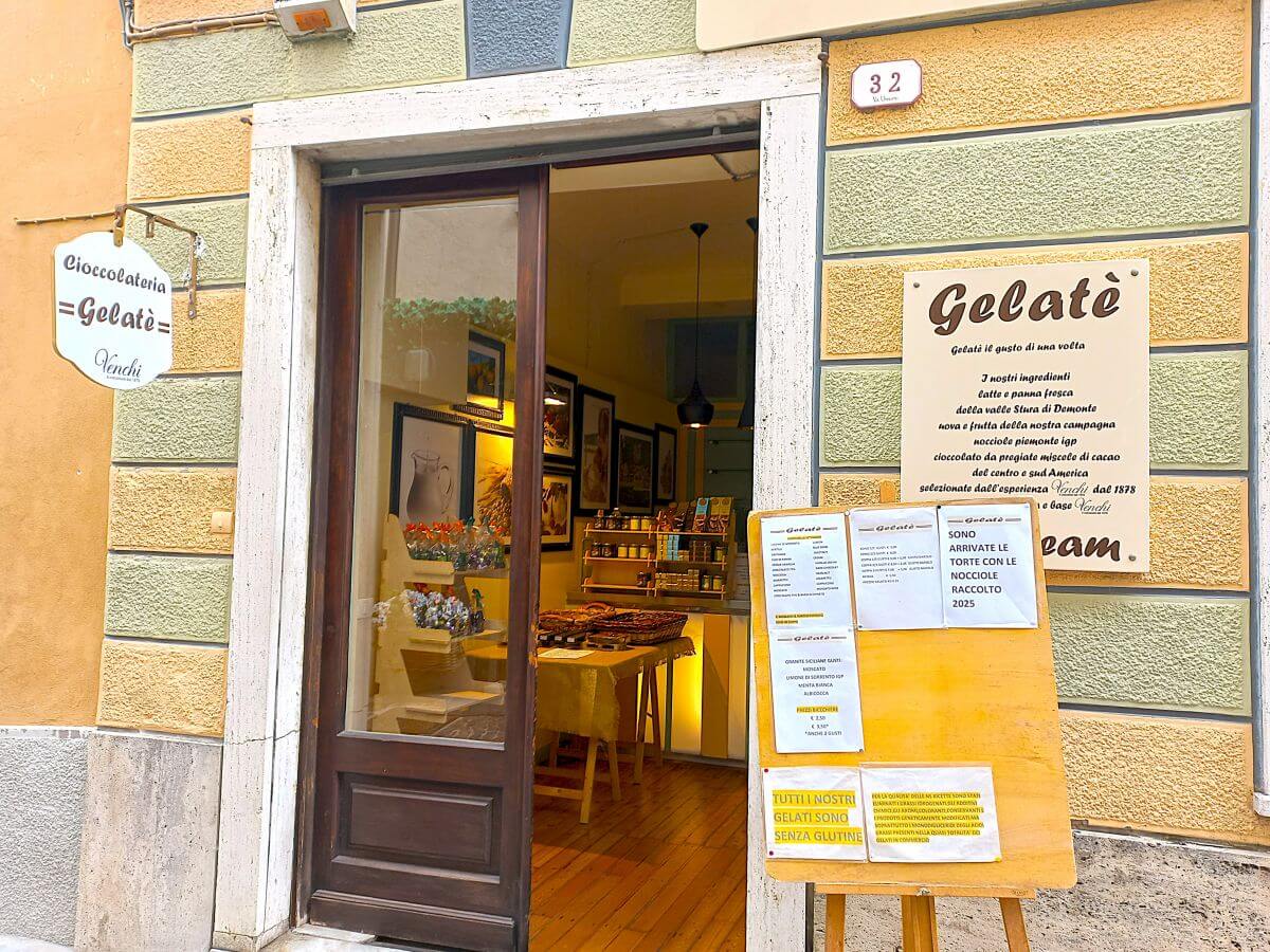 bonita tienda de La Morra