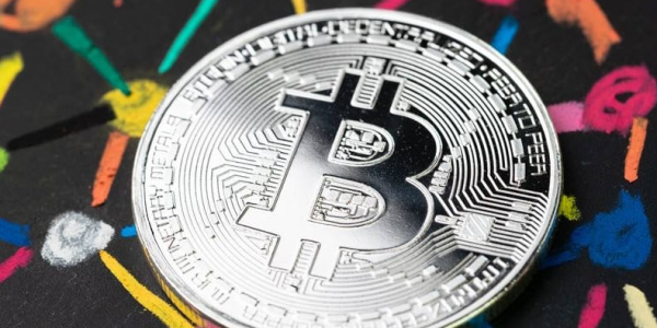 Carlos Alessandro Cestari Infantini | Bitcoin a la Revolución DeFi