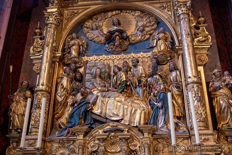 Que Ver en Lucerna Colegiata San Leodegar Muerte de la Virgen