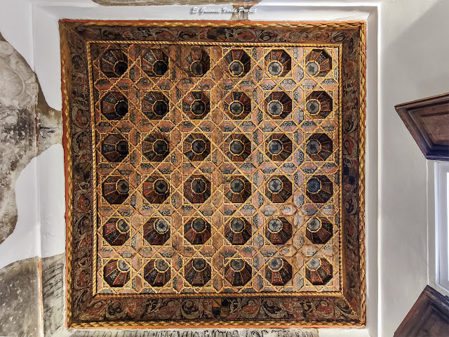Museo de Arte Abstracto Español, artesonado mudéjar - Cuenca, por El Guisante Verde Project