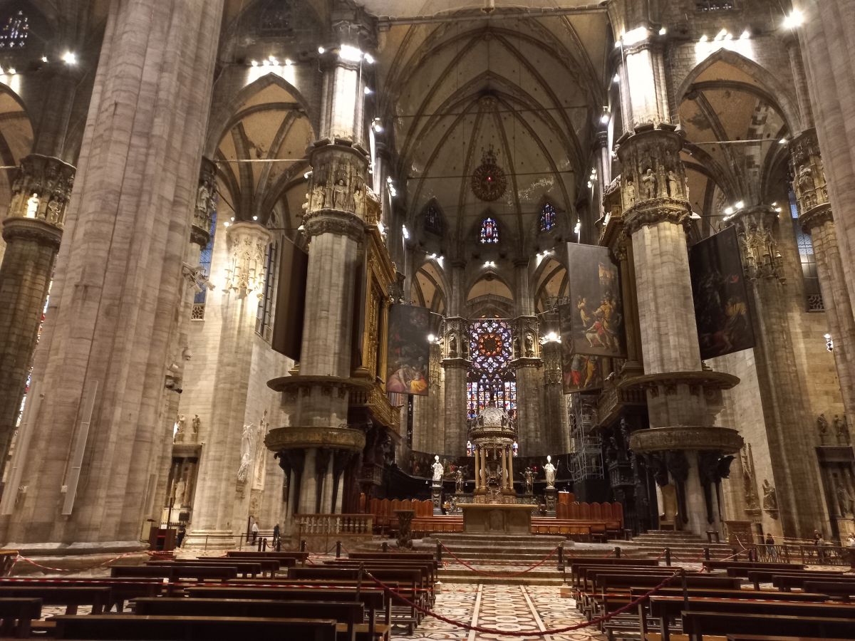 Interior del Duomo de Milán