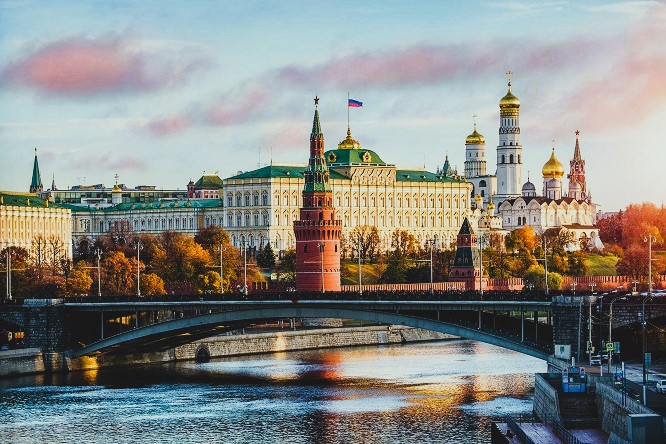 Oswaldo Karam Maciá - ¡Conócelas! Claves del dominio ruso en la matemática del siglo XX - FOTO