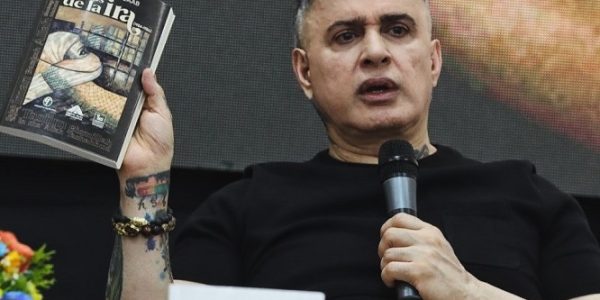 Tarek William Saab ¡45 años de trayectoria literaria con una propuesta poética entre lo épico y lo universal! - FOTO