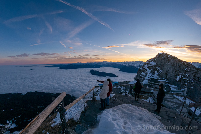 Monte Pilatus Suiza Amanecer