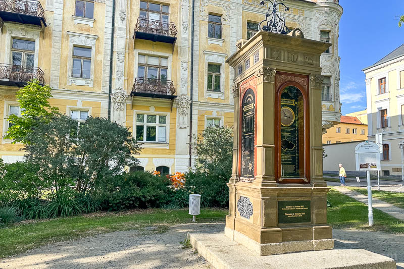 Que Ver en Františkovy Lázně Columna Meteorologica