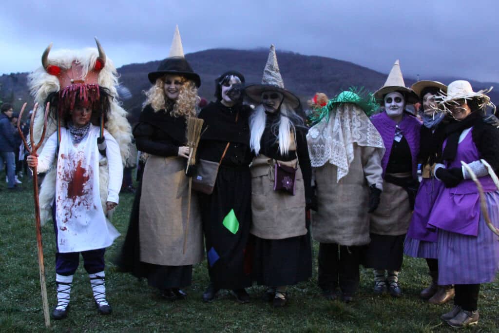 Carnavales de Altsasu (Navarra). By JohnNewton8 - Own work, CC BY-SA 4.0, https://commons.wikimedia.org/w/index.php?curid=87823302