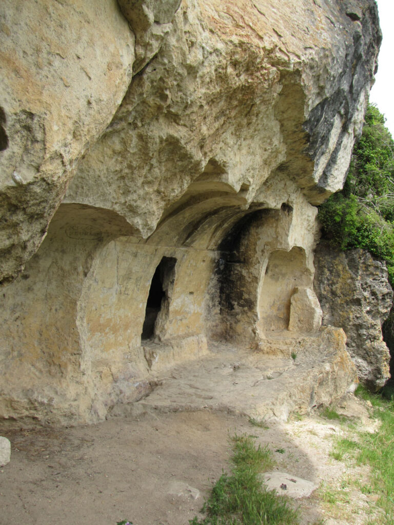 Cueva de las Gobas de Laño, en Treviño (Burgos). De Patrimonio Cultural de Castilla y León