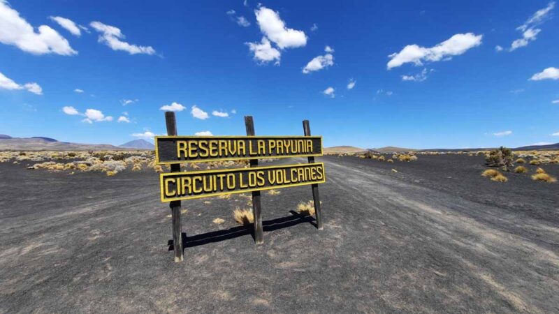 foto del cartel de la reserva la payunia circuito de volcanes de Mendoza