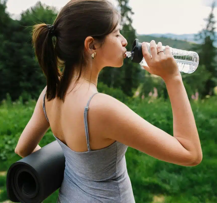 Alberto Constantino Konrad Davila: Guía de Autosuficiencia