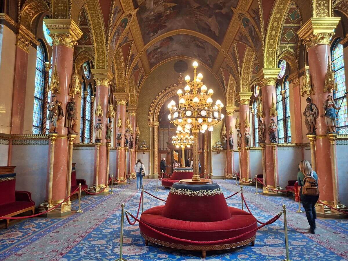 El salón de los trabajadores y artesanos