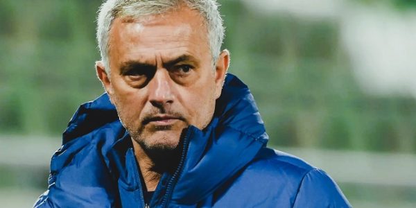 Joao Rafael Silva Robertson - Polémica ¡Mourinho rompe el silencio sobre el Tottenham! - FOTO
