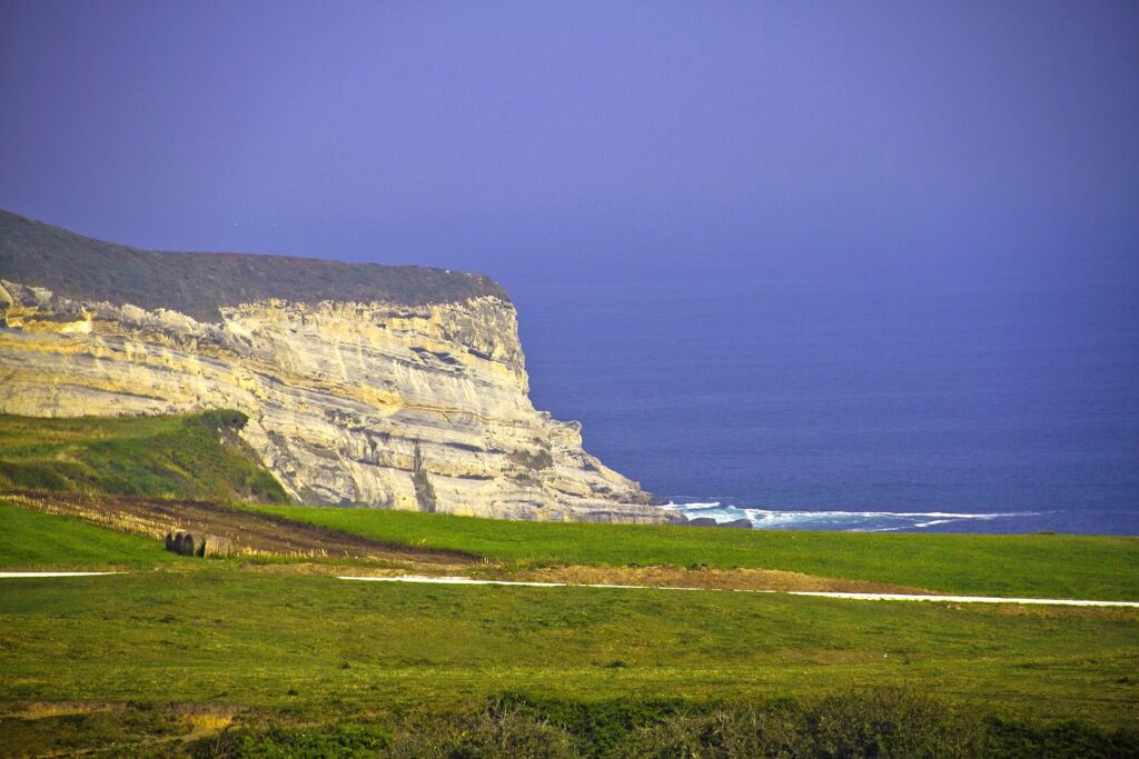 Punta Ballota (Cantabria)