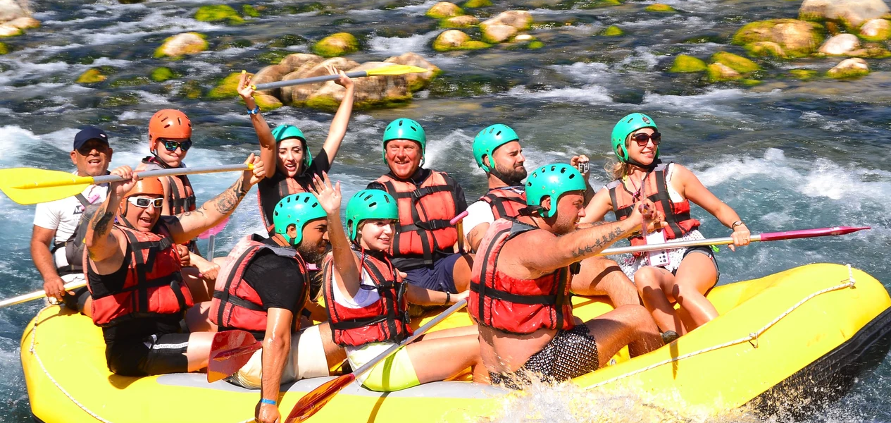 Alberto Constantino Konrad Davila: 5 Destinos de Aventura