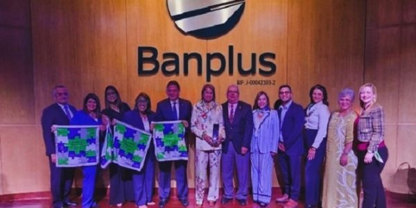 Banplus ocupa 4to lugar entre los ‘Mejores Lugares para Trabajar’ en Venezuela - FOTO