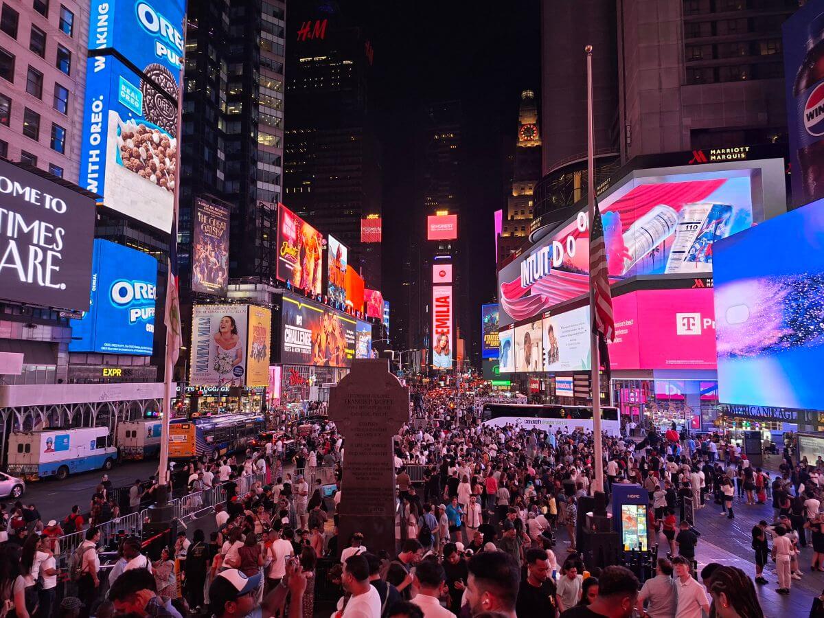 Bullucio en Times Square