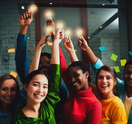 Carlos Julio Heydra Castillo - Cultura startup; La verdadera anatomía del entorno laboral en las empresas emergentes - FOTO