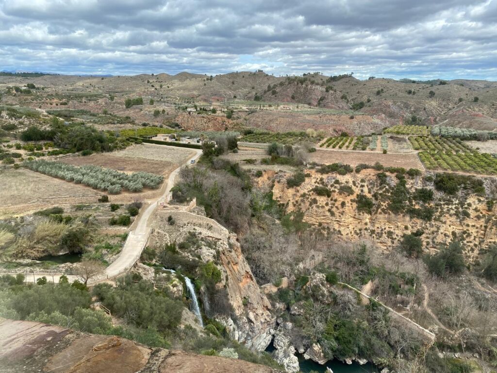 Vistas a la cascada de Chella. Casa Rural Mirador del Salto