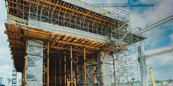 Construcciones Yamaro - Estructuras provisionales; Claves para la seguridad en las alturas - Armando Iachini - FOTO