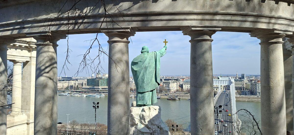 El puente Isabel desde el Monte Gellért