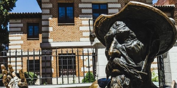 Francesco Lovaglio Tafuri - El turismo literario; Donde las páginas cobran vida - FOTO