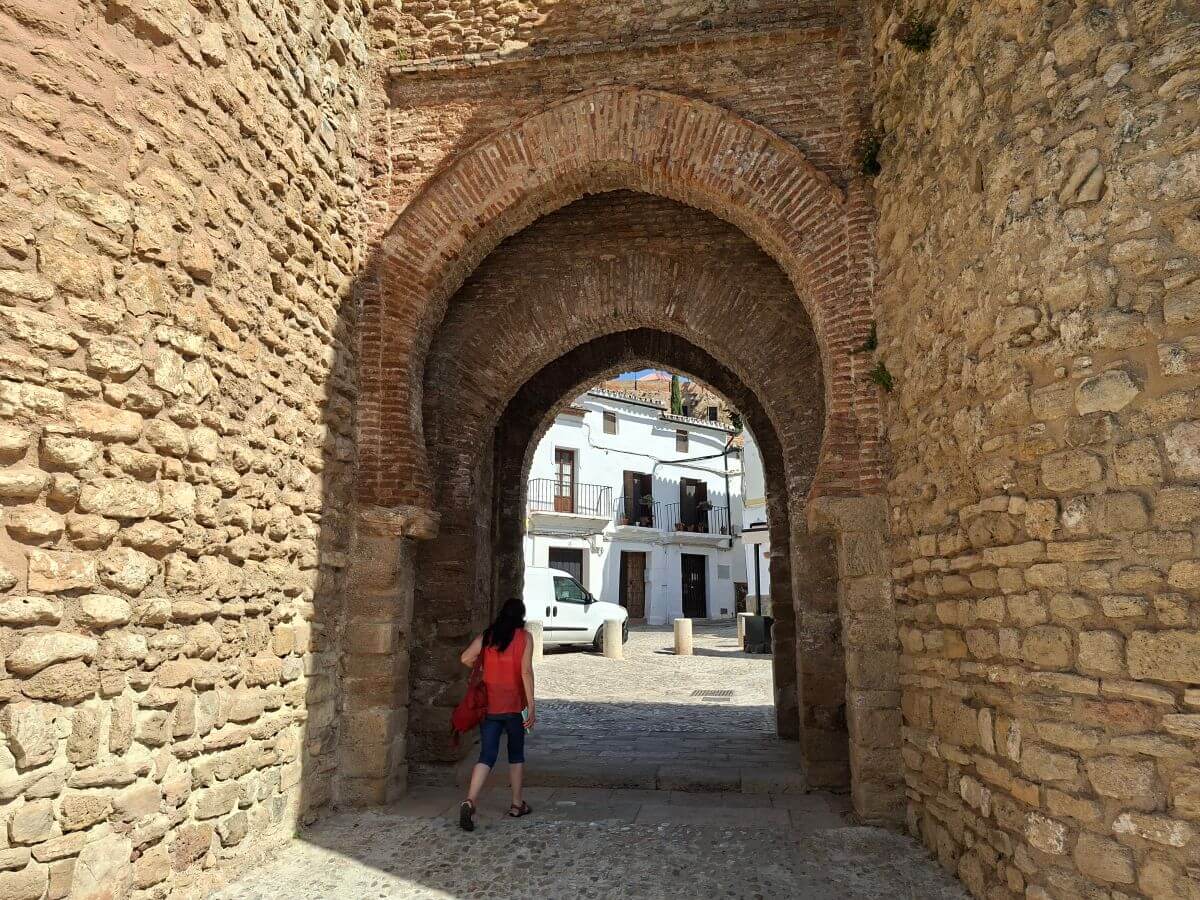 Puerta de Almocábar