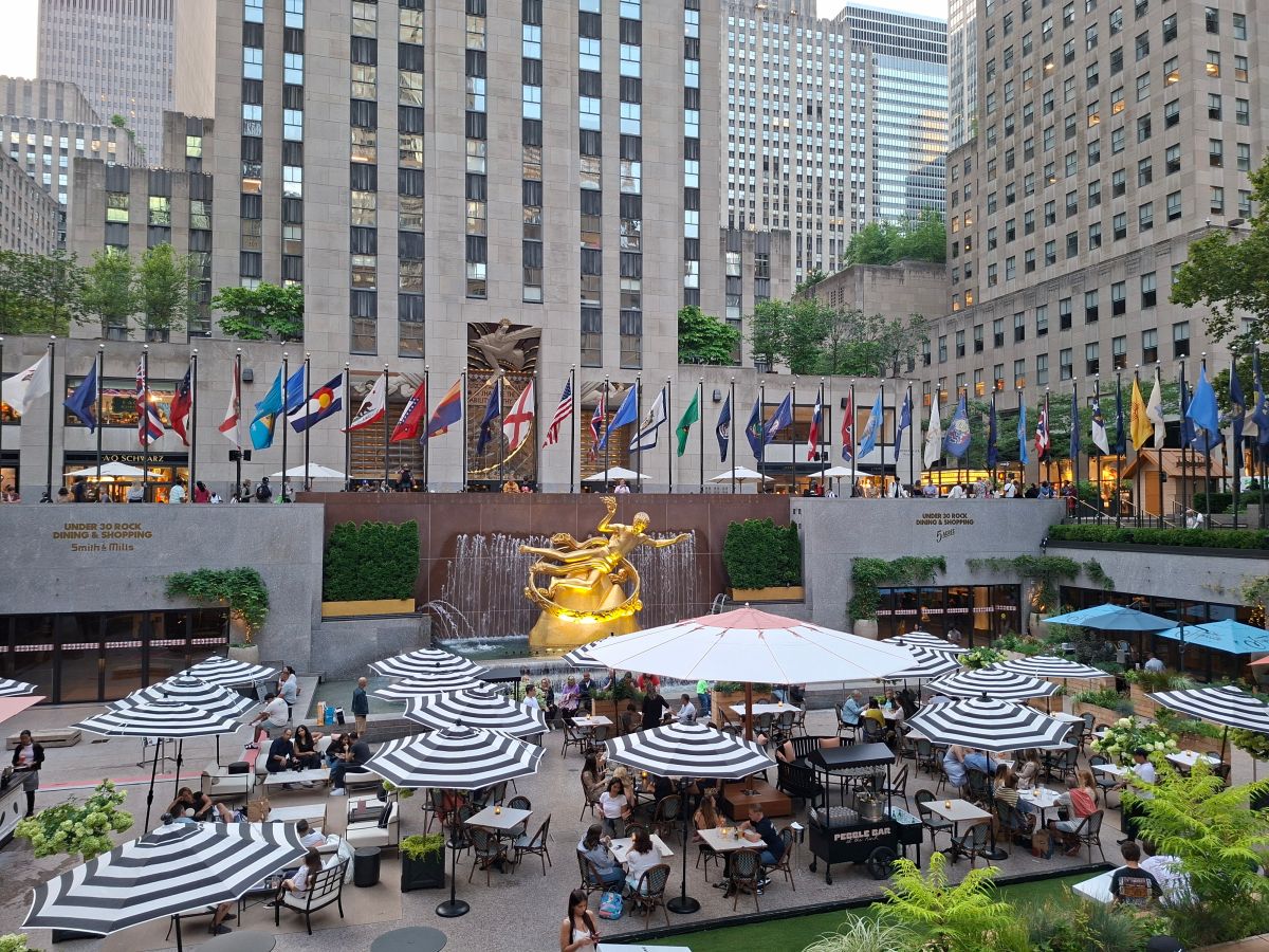 Rockfeller Center en verano