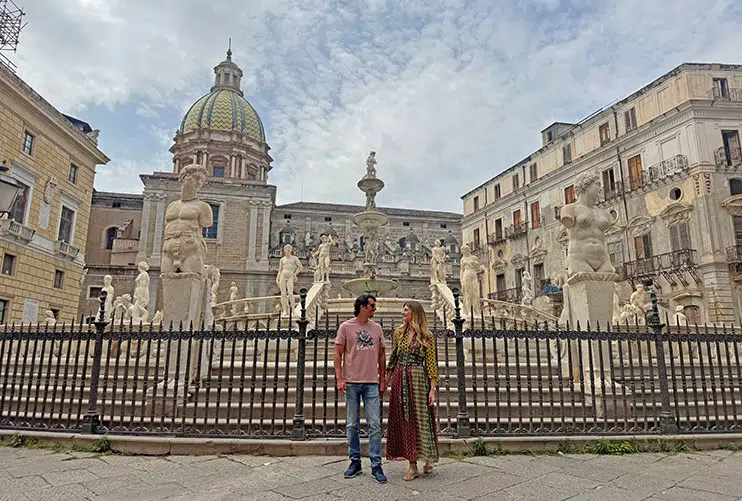Fontana della vergogna, piazza Pretoria