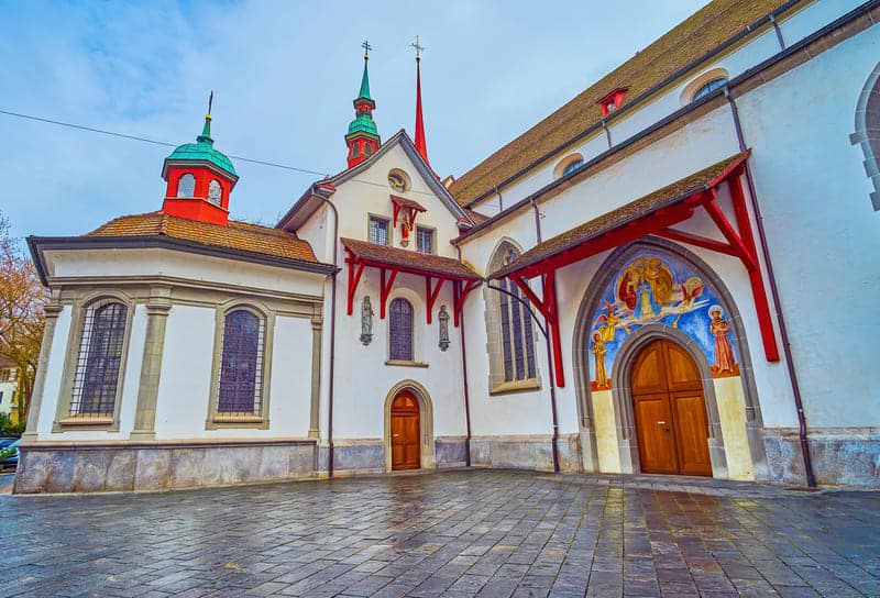 Iglesia Franciscana lucerna