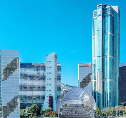 5 Edificios Modernos que Impactan Caracas