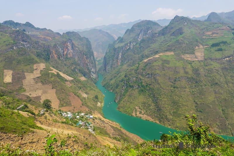Ma Pi Leng Pass