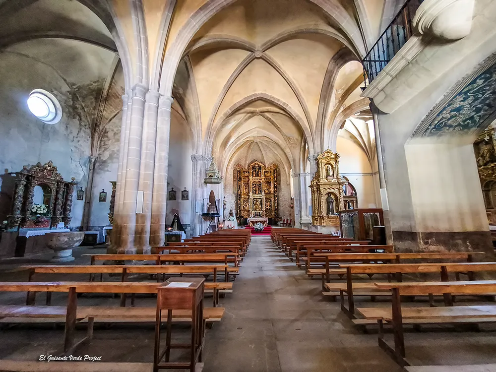 San Pedro Apóstol, interior - Santa Gadea del Cid, por El Guisante Verde Project