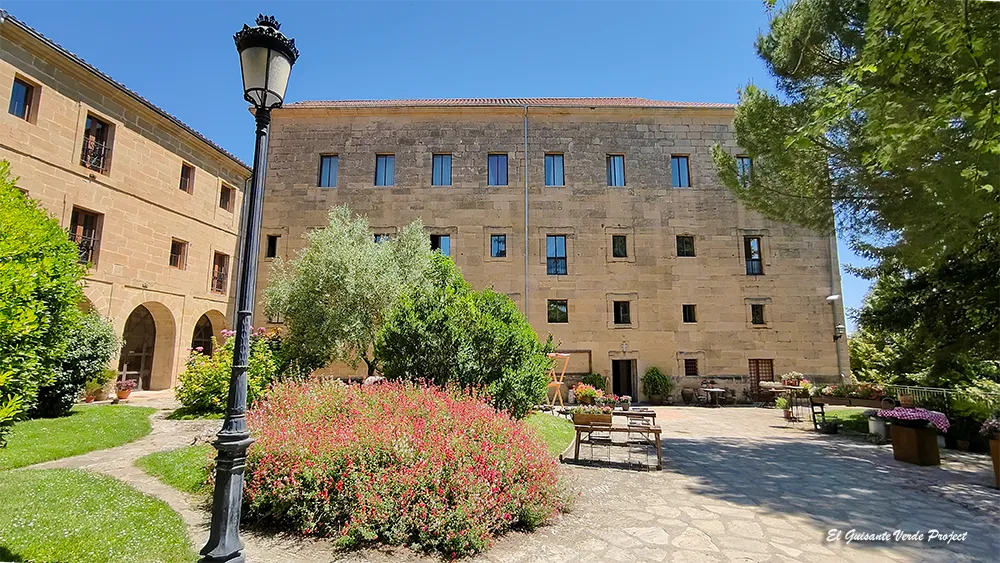 Bóvedas del Claustro del Monasterio del Espino, por El Guisante Verde Project