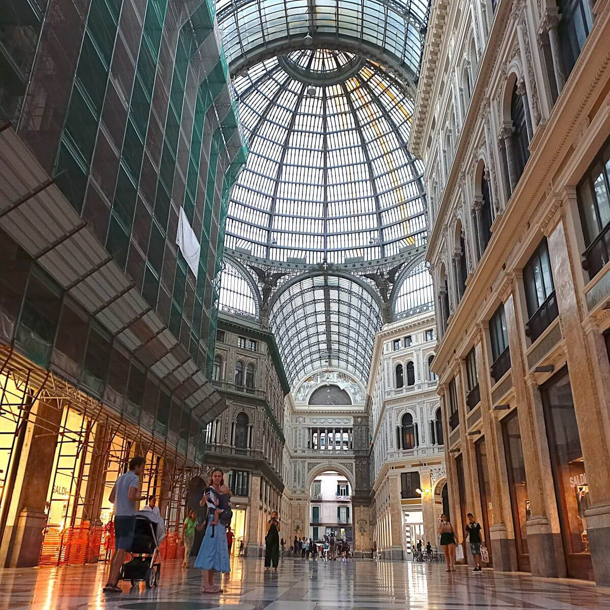 Galería Umberto I