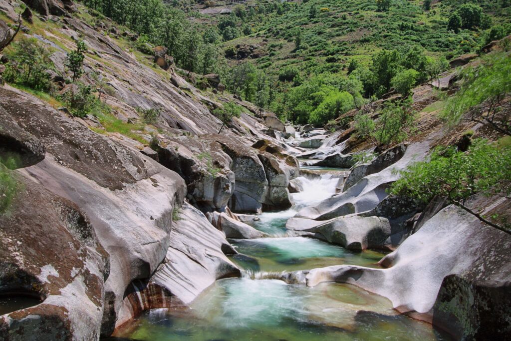 Garganta de los infiernos, valle del Jerte (Cáceres). Por cribe