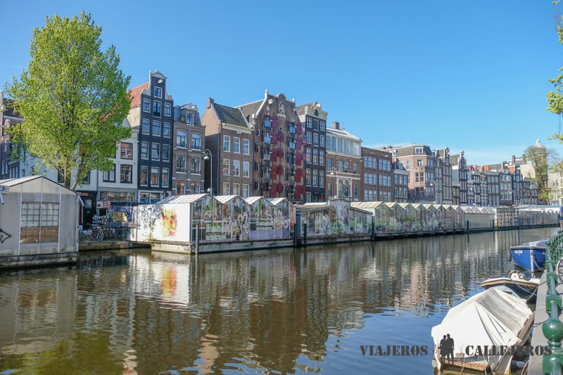 Canal Singel en la ruta por Ámsterdam en un día