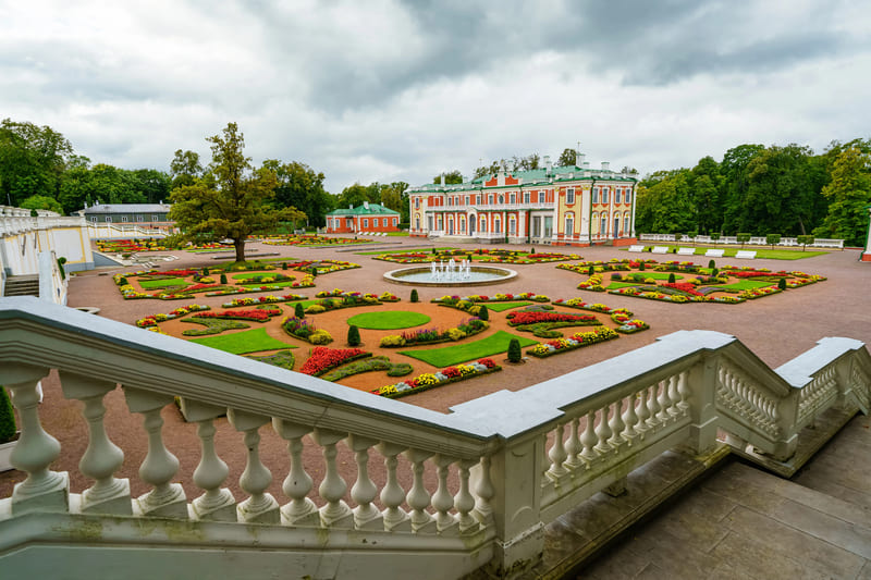 Palacio Kadriorg que ver en tallin