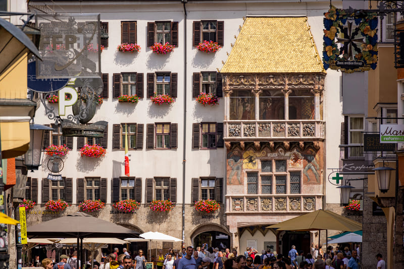tejadillo oro que visitar en innsbruck
