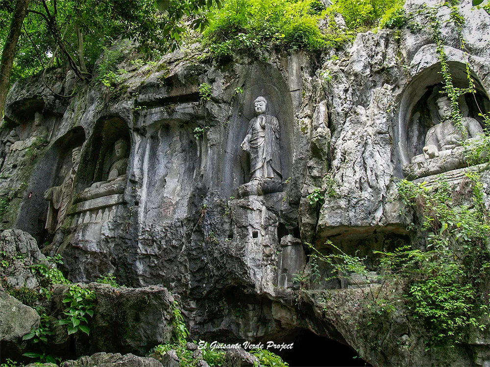 Feilai Feng, estatuas Budas y Bodhisattvas - Hangzhou, China Feilai Feng, estatuas Budas y Bodhisattvas - Hangzhou, China, por El Guisante Verde Project