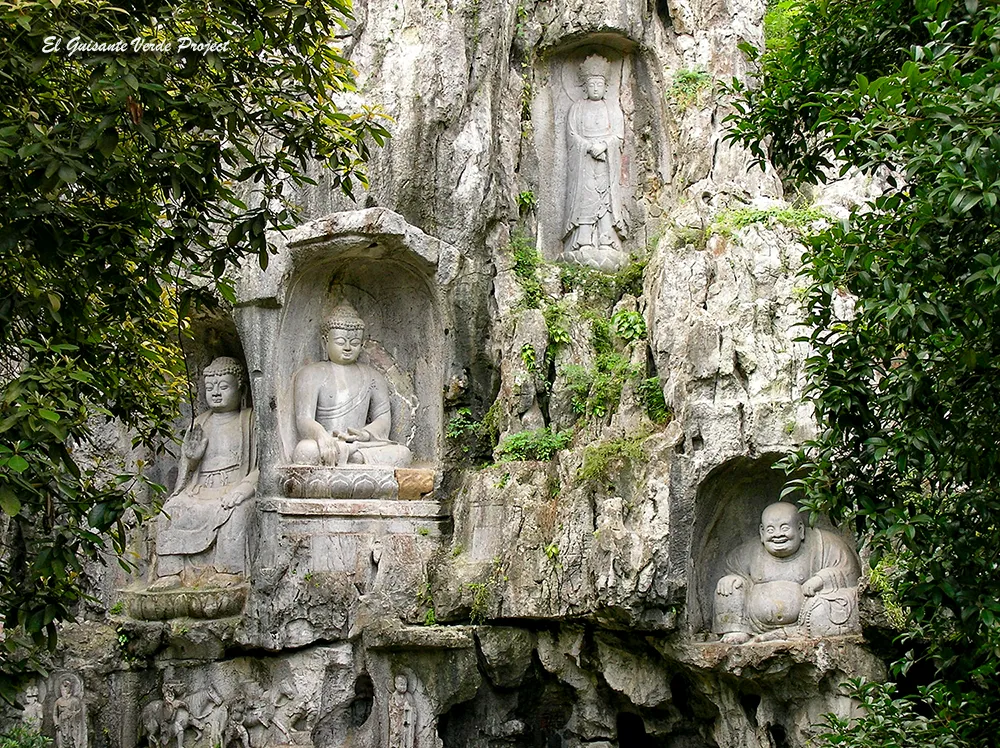 Feilai Feng, estatuas budistas de la dinastía Yang - Hangzhou, China Feilai Feng, estatuas budistas de la dinastía Yang - Hangzhou, China, por El Guisante Verde Project