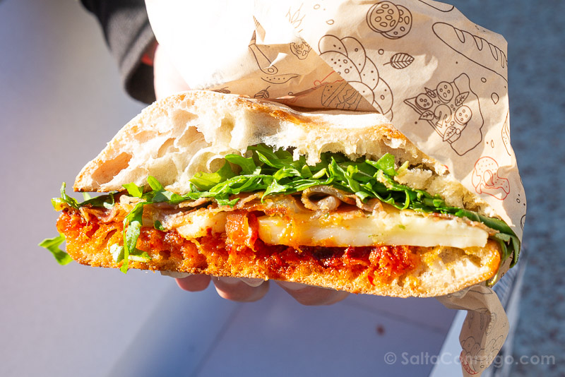 Comer en Tropea Calabria Livasì Food Store Panino 'Nduja
