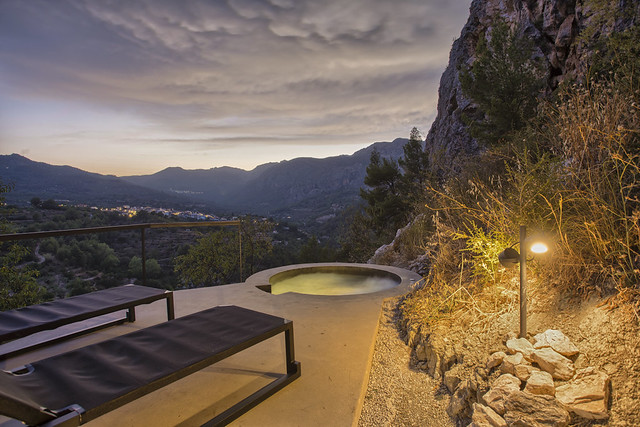 Exterior de un hotel en Guadalest (Alicante)