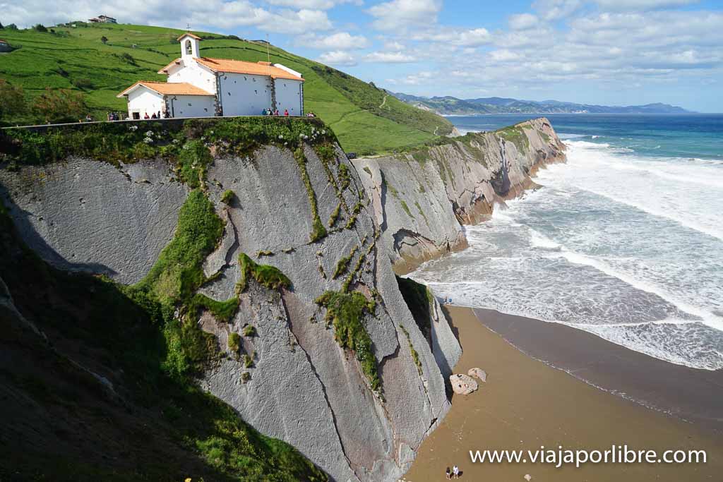 Senderismo - La ruta del Flysch a pie (Senderismo desde Zumaia a Deba) Ermita de San Telmo