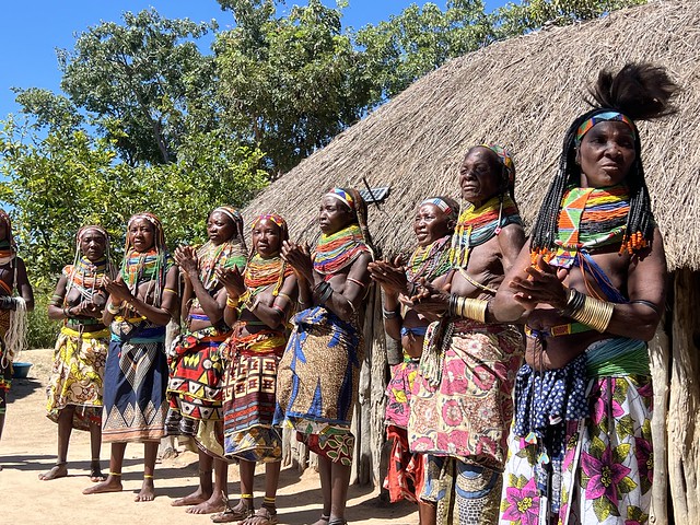 Mujeres muhila (Angola)