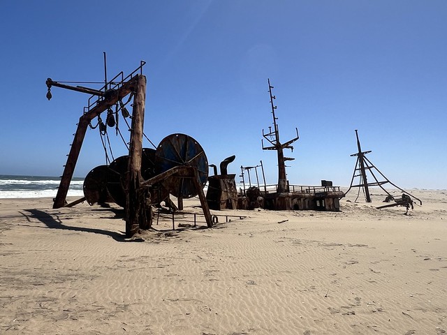 Barco Vanessa en Baía dos Tigres (Angola)